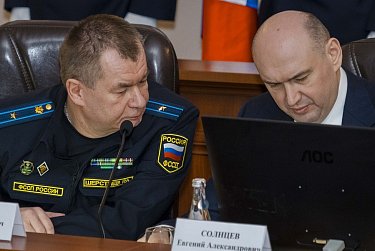 Судебные приставы пополнили бюджет области на 419 млн
